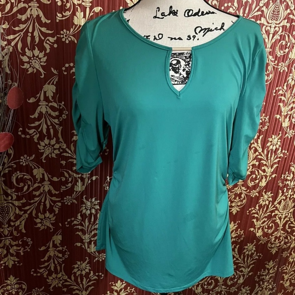 Thalia Sodi Ruched Kelly Green Gold Hardware Blouse Large